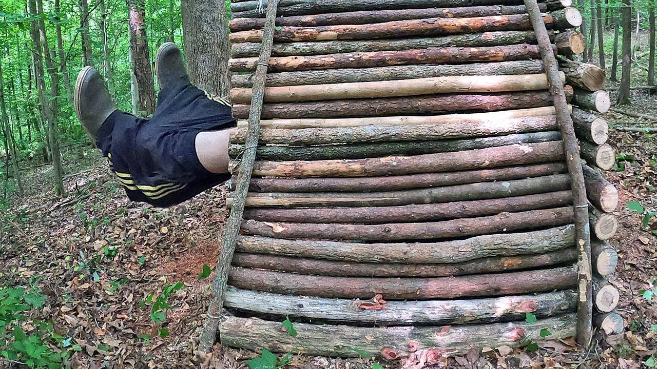 Bushcraft Outhouse & Survival Shelter - 5 Tips for How to Poop in the Woods (3 Day Campout)