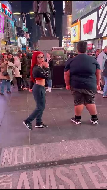 Behind the scenes✨