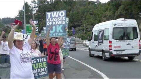 New Zealand Convoy: "The Media Doesn't Want People to Know There Are a Lot of Pissed Off Kiwis."