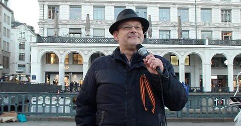 Sarah Wagenknecht erwartet DICH AUF NACH BERLIN Reichstag Platz der Republik 25.02.2023