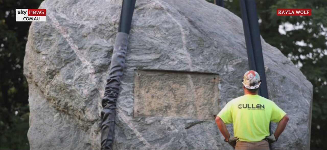 42 tonne 'racist rock' removed from university campus