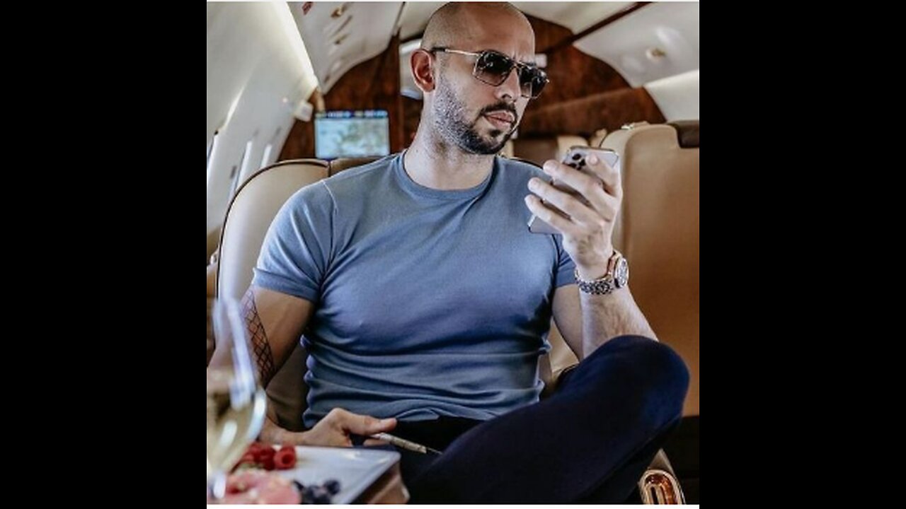 How to be a strong and charismatic personality - Andrew Tate - مترجم
