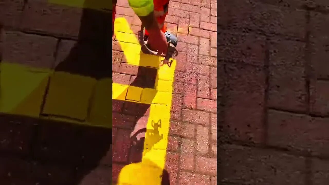 what can you say about this street spray machine