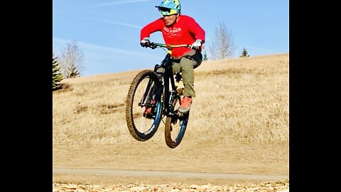 Sherwood Park Dirt Jumps and the HILL