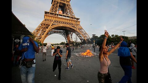 Francia Paris es ahora zona de guerra