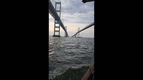 Chesapeake Bay bridge .