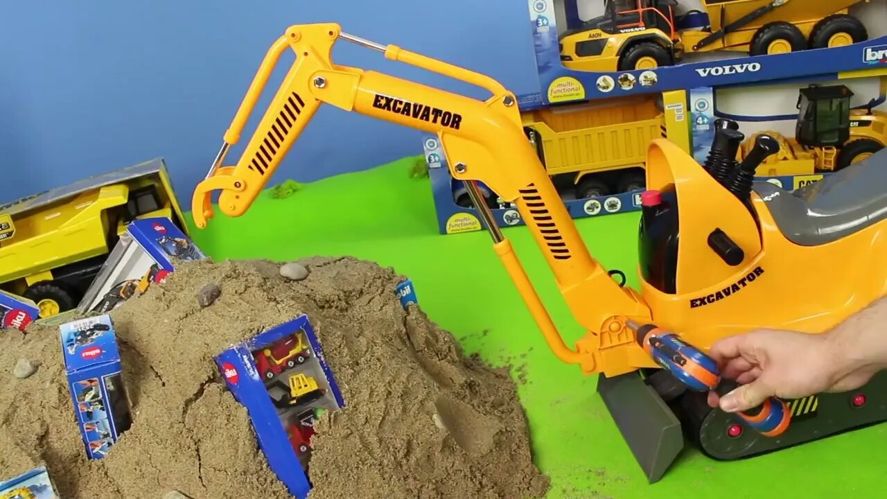 Excavator is digging in the Dirt