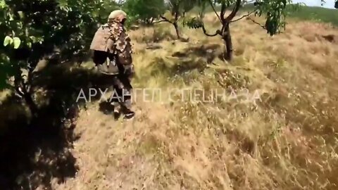 Someone's soldiers are going somewhere in the Kherson direction