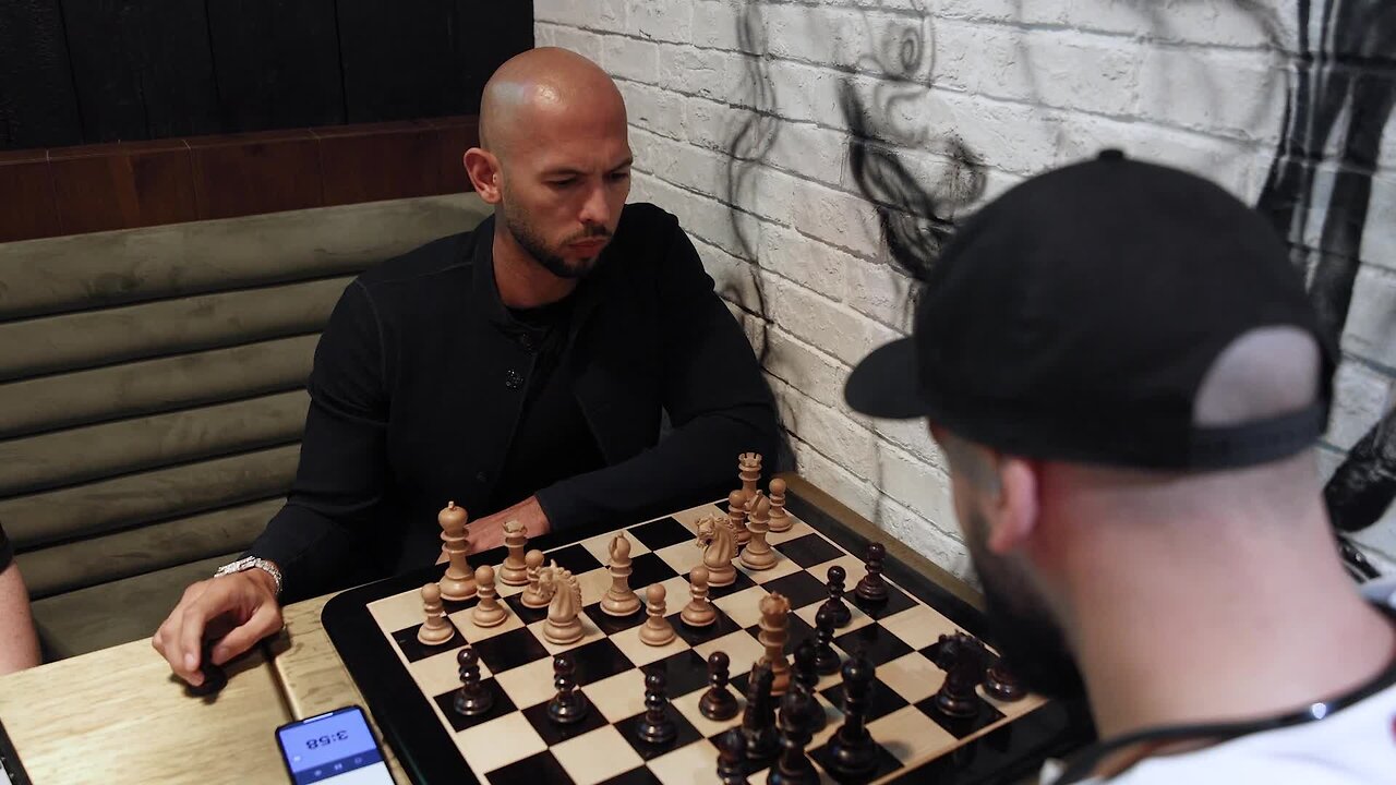 Andrew Tate Almost Loses to a 600 Elo Chess Player?