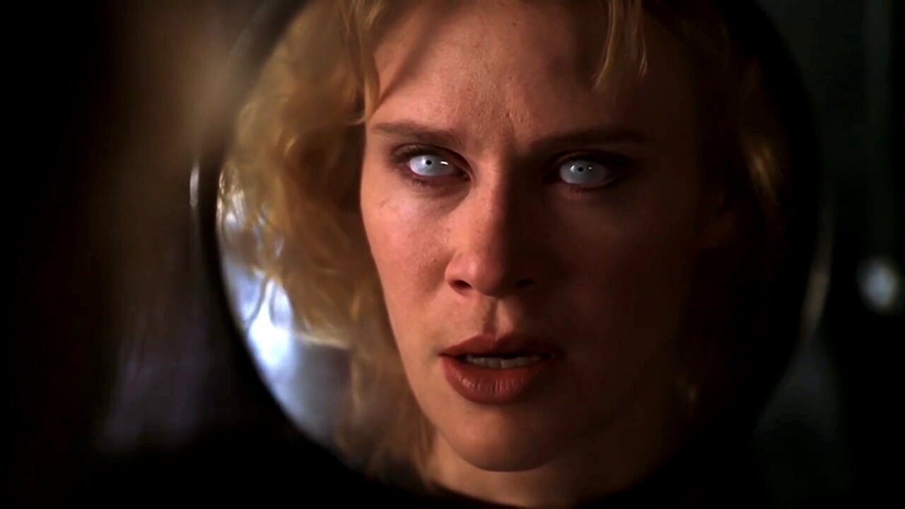 Beka HOOKED On FLASH—Gene Roddenberry's Andromeda