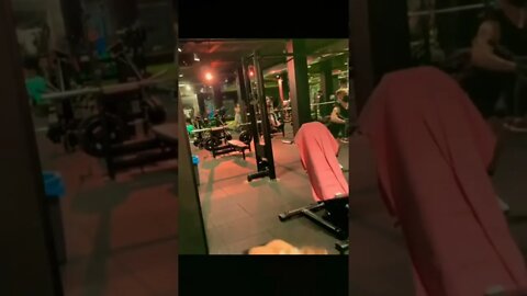 Upper body workout 💪#fitnessmodel #gym #bodybuilding #workout #shorts