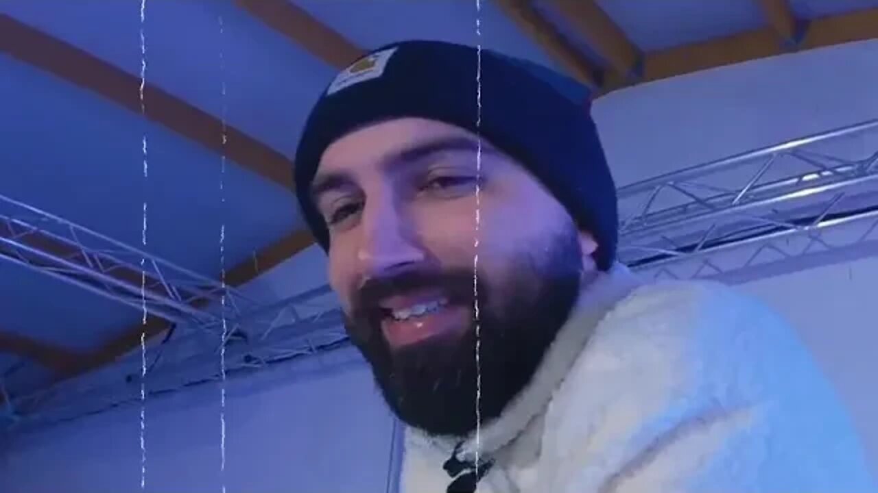 COUCHES DE GLACE CHALLENGE on s'évade de notre prison en glace 🧊 %%%% 1
