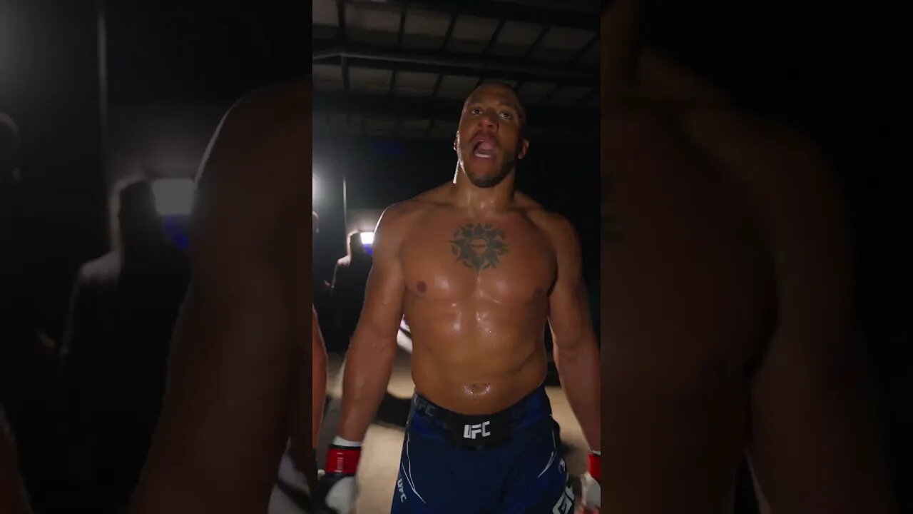 Ciryl Gane is ready to celebrate after his DOMINANT victory at UFC Paris 💥