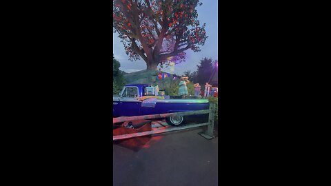 Dollywood dance party!