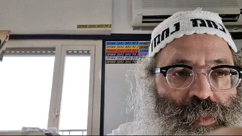 האי מאן דנקיט מגלא ותובליא ואמר איזיל איגדריה לדיקלא דפלניא דזבניה - שיר נ נח מסכת בבא בתרא דף לג