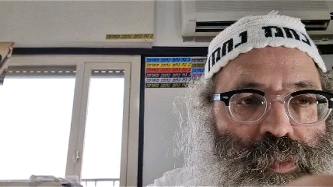 האי מאן דנקיט מגלא ותובליא ואמר איזיל איגדריה לדיקלא דפלניא דזבניה - שיר נ נח מסכת בבא בתרא דף לג