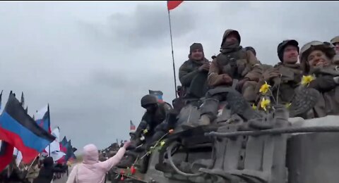 People's welcome to the Donbass warriors