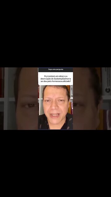 Estão rasgando a palavra de Deus literalmente veja!