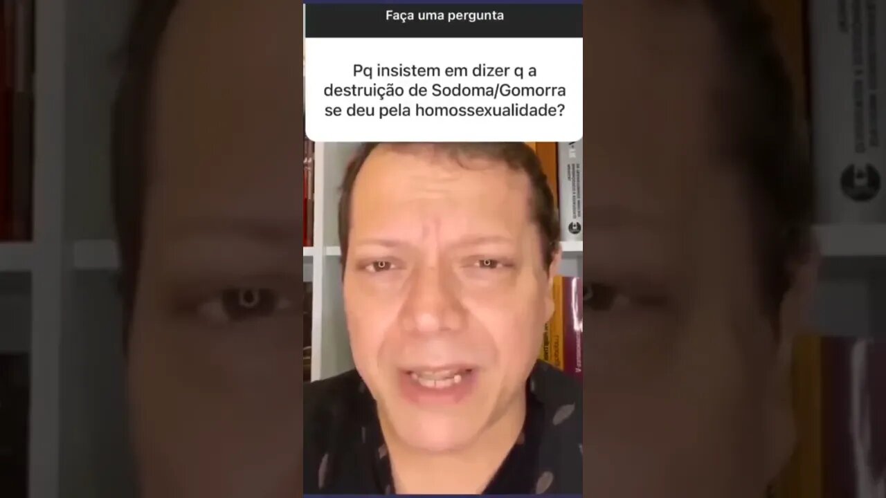 Estão rasgando a palavra de Deus literalmente veja!