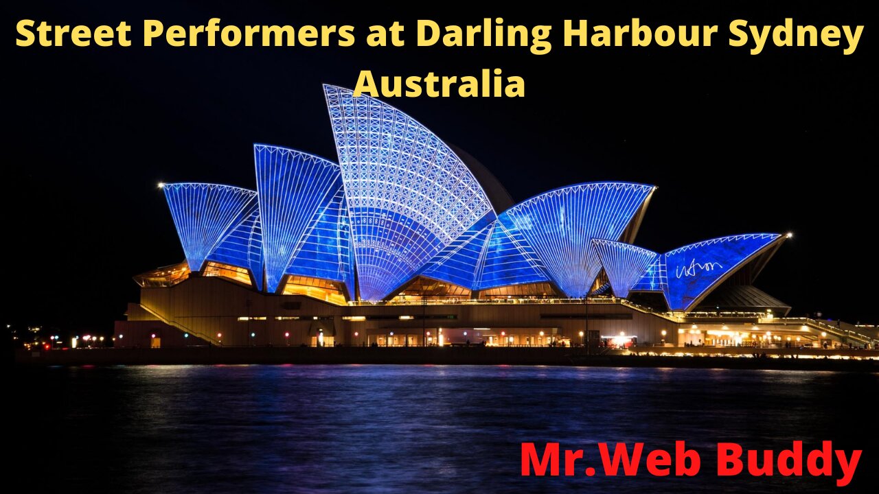 Street Performers at Darling Harbour Sydney Australia