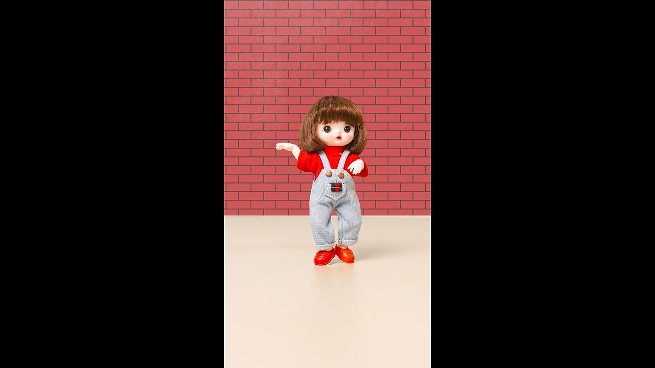 Frame-by-frame animation video. №6. Dancing doll.