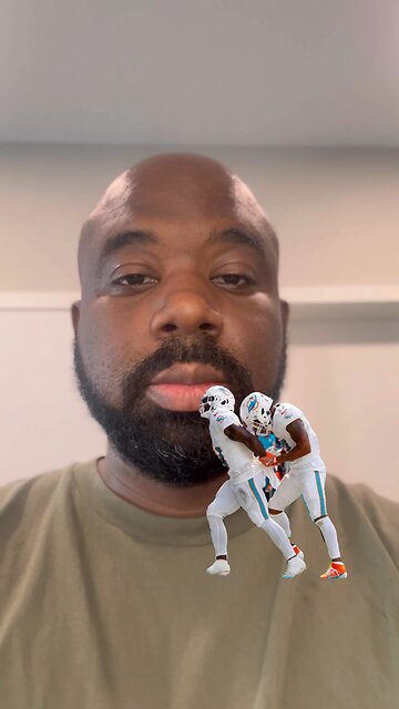 Police allegedly use excessive force with NFL Wide Receiver Tyreek Hill