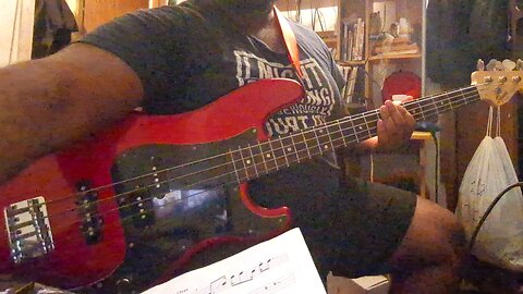 Ain't no mountain High enough by Marvin gaye( Bass playalong )