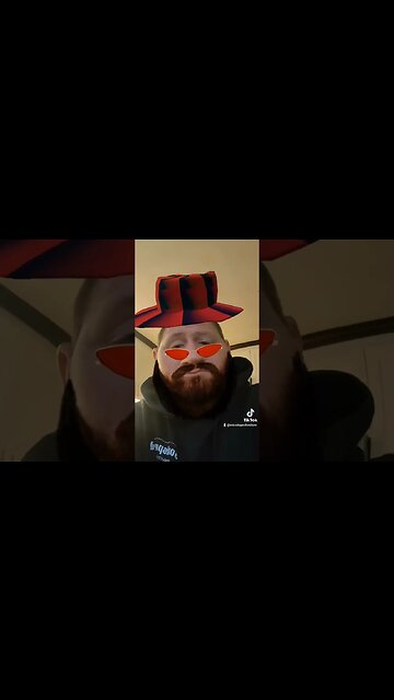 I put a little weight on? Always having fun at the #mixedupmikeshow