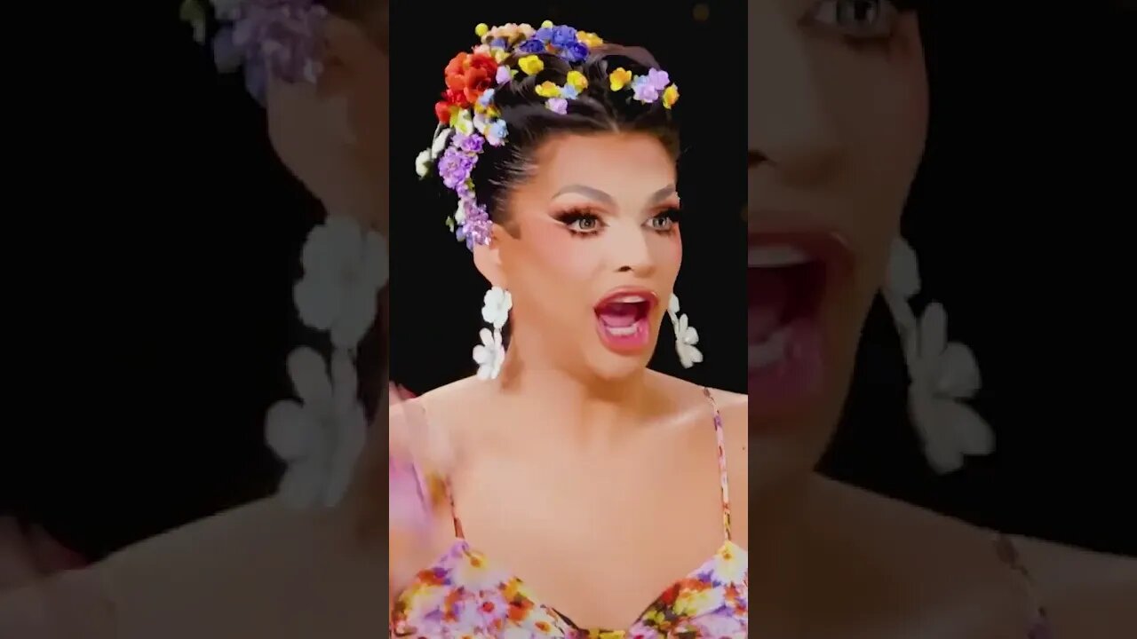 Bianca gets a lesson in tongue popping from Valentina and Kim Chi catches strays 😂👅 #ThePitStop RP