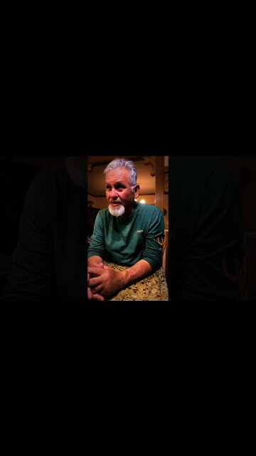 GIVING AWAY A FREE TICKET IN THAT SWEATER R@ffle ! DM us who to give it to!