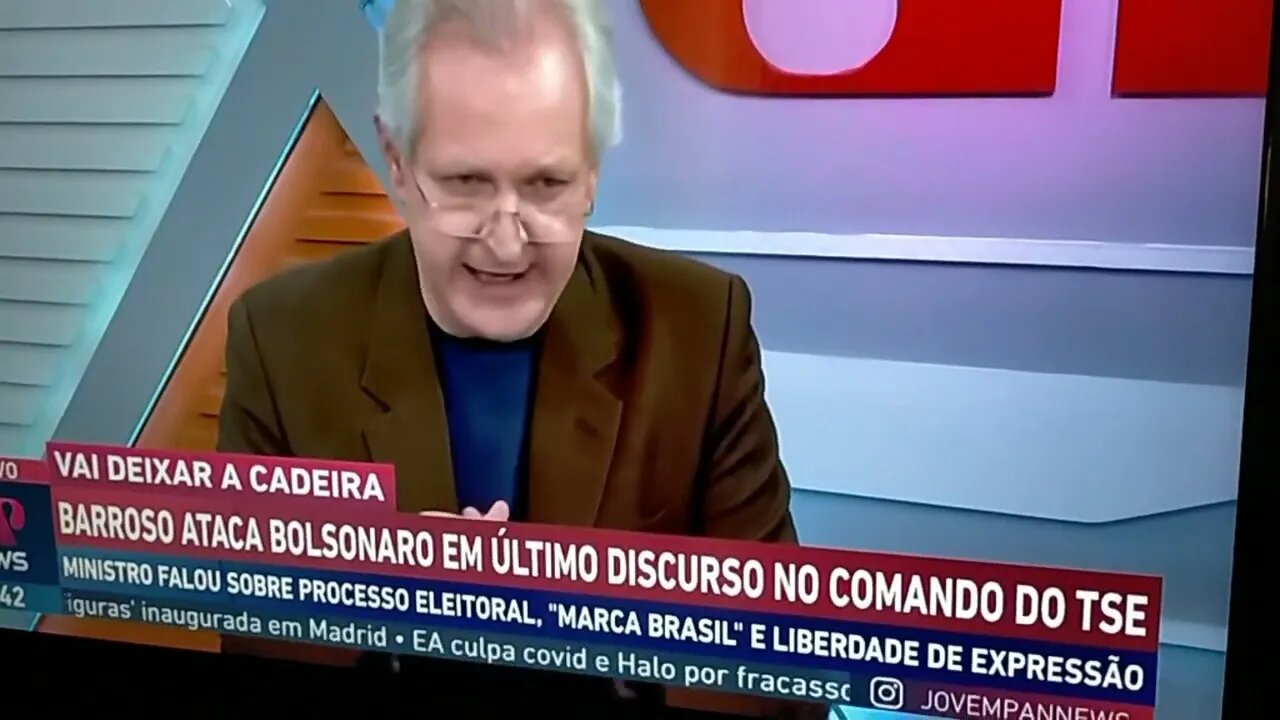 Destroçando, Triturando, Tratorizando os FDP Do STF o Barroso 💩 o FACHIN e o Cabeça de ovo