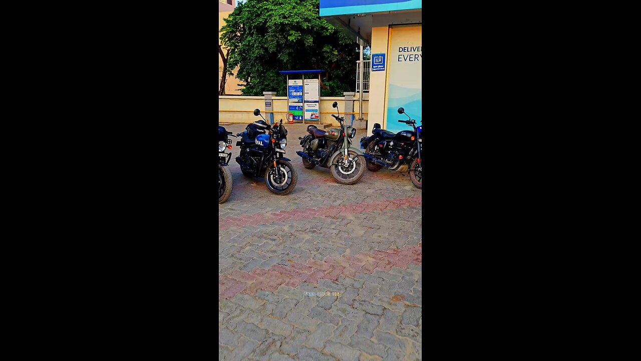 Bike riding group #bikelover #bikerider #bike #motovlog #superbikereaction #reaction #shorts