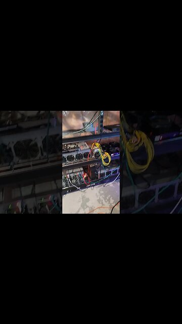 igloos are gonna melt in Canada!! #shorts #crypto #cryptomining