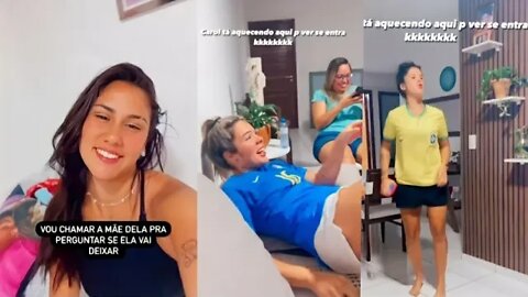 JULIA CHAMA SUA AMIGA PARA DORMIR EM SUA CASA