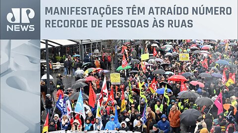 França enfrenta sexto dia de greve nacional em um ano