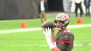 Brady throws for 4 TDs, Bucs pull away from Falcons 44-27