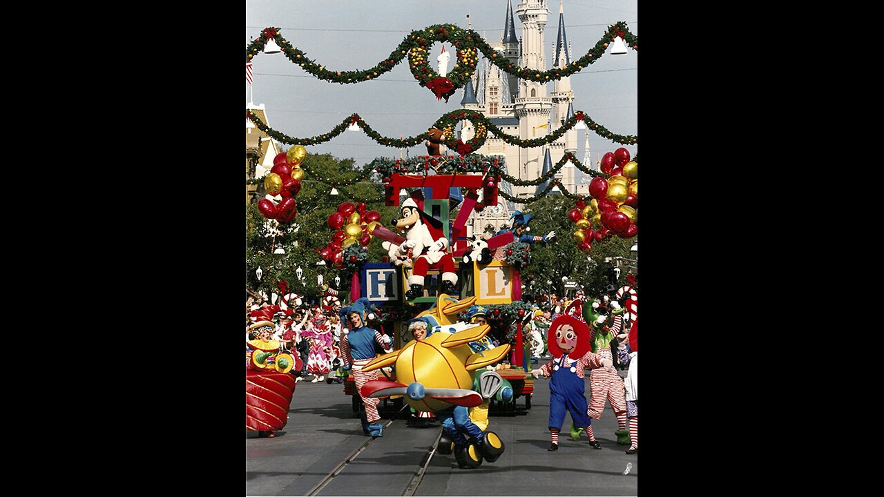 Walt Disney World Very Merry Christmas Parade (1995)