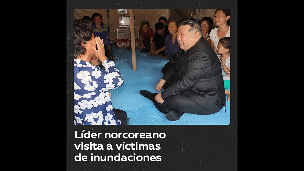 Líder norcoreano visita y entrega regalos a víctimas de inundaciones