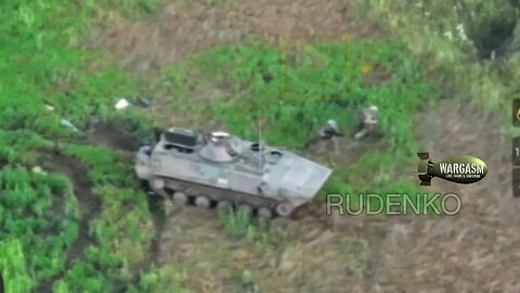 Radio chatter during artillery attack on Ukrainian group in woodland