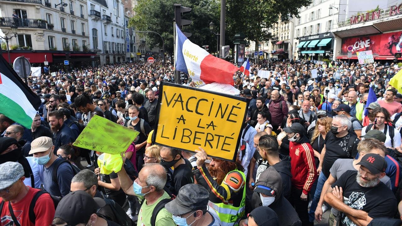 14 08 2021 | TOUR DE FRANCE DES MANIFS ANTI PASS SANITAIRE