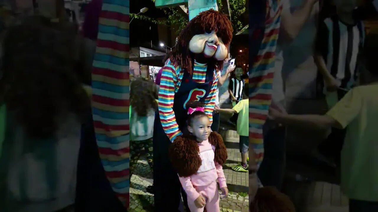 PASSINHOS DO FOFÃO, CHAVES, KIKO E CHIQUINHA DANÇANDO NA CARRETA DA ALEGRIA TREM BALADA, LIKE 73