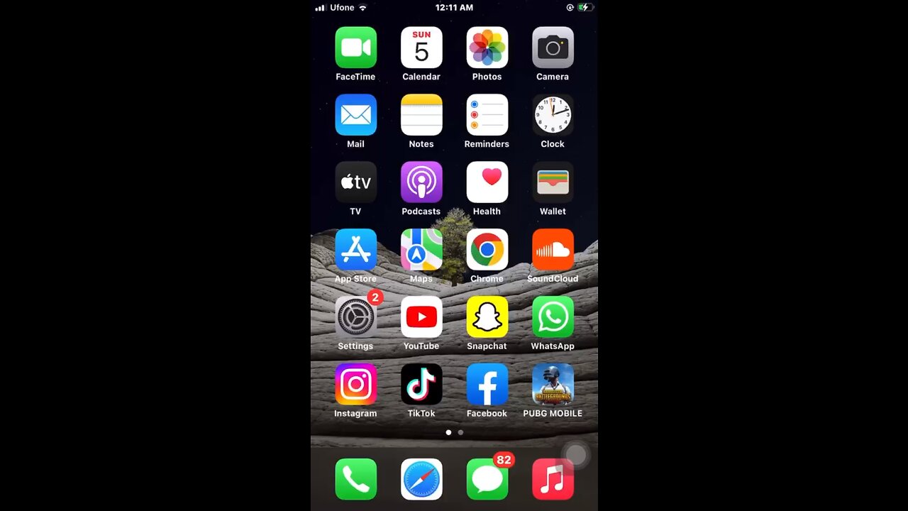 How to enable battery percentage in iPhone?