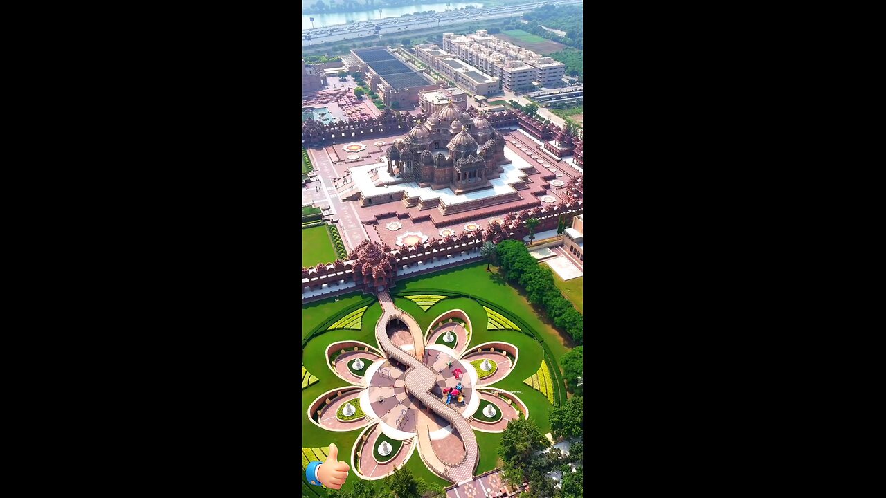 One of the largest hindu temple #instagram #incredibleindia #delhi #akshardhamtemple #hindu #sanatan