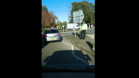 Problem on the road police in attendance