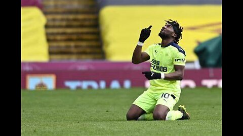 Saint-Maximin makes goal