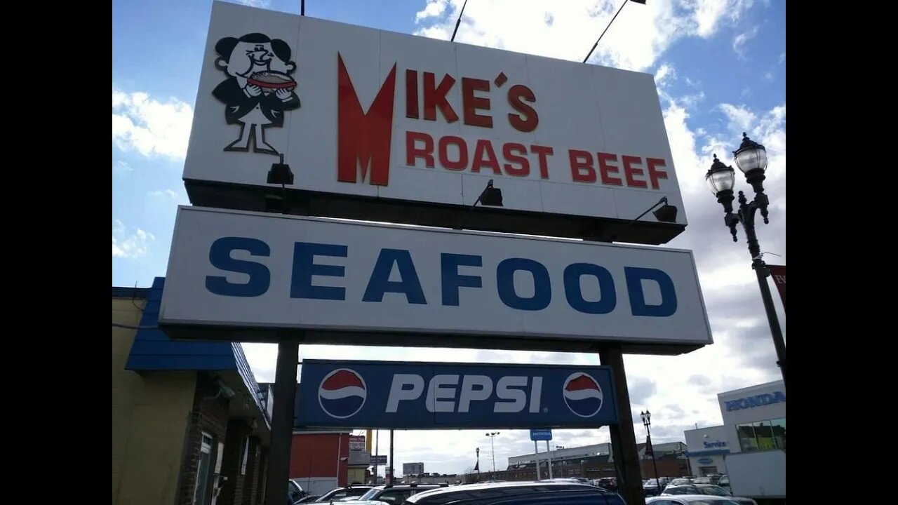 Mike's Roast Beef Everett MA - North Shore 3 Way - TWE 0321