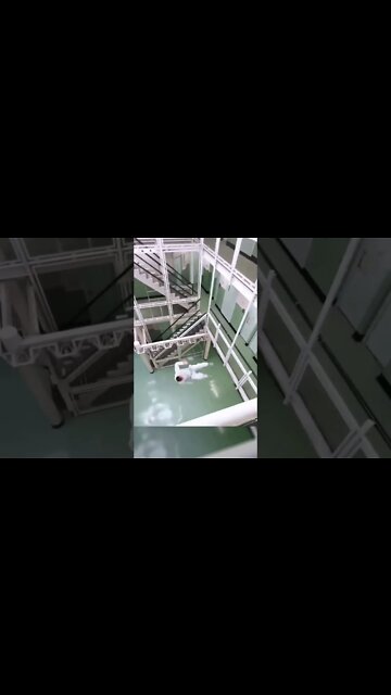 PRISON 🥁 JUMPING 😂