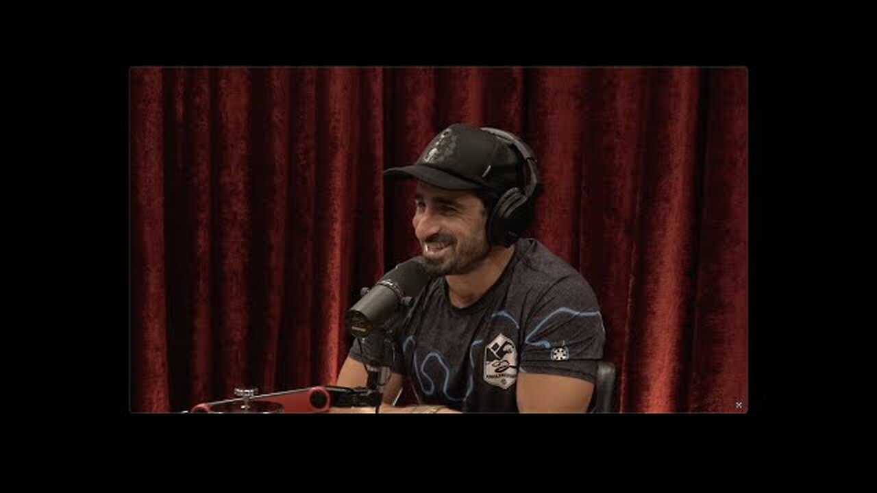 Joe Rogan Experience #2209 - Paul Rosolie