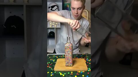 Water and gravity physics trick