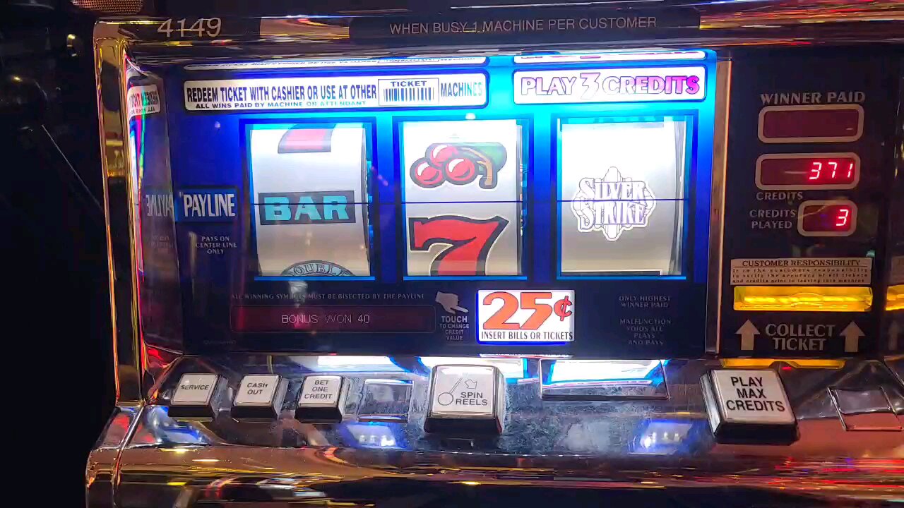 Have you had a bad day? Watch me lose my money on a slot machine in downtown Las Vegas! #follow